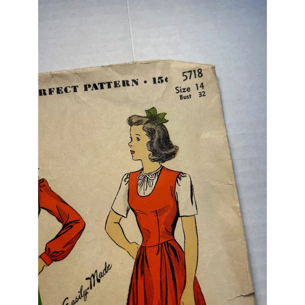 DuBarry Vintage 1942‎ Pattern #5718 Juniors Jumper and Blouse Size 14